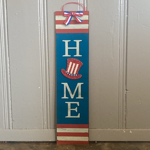 NWT Vertical Wooden HOME 🎩 Patriotic Hanging Decoration Sign - Picture 5 of 17